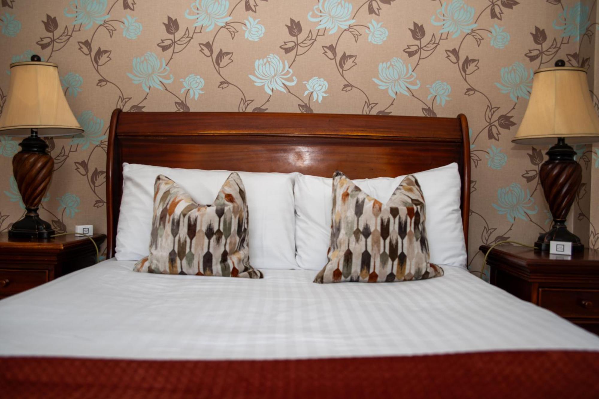 The Retreat New Forest, Hinton ไครสต์เชิร์ช ภายนอก รูปภาพ