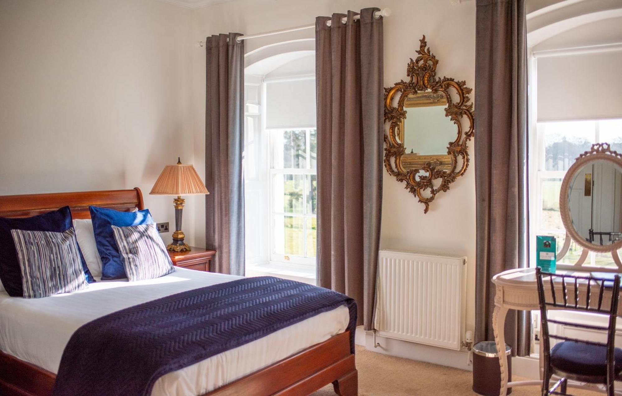 The Retreat New Forest, Hinton ไครสต์เชิร์ช ภายนอก รูปภาพ