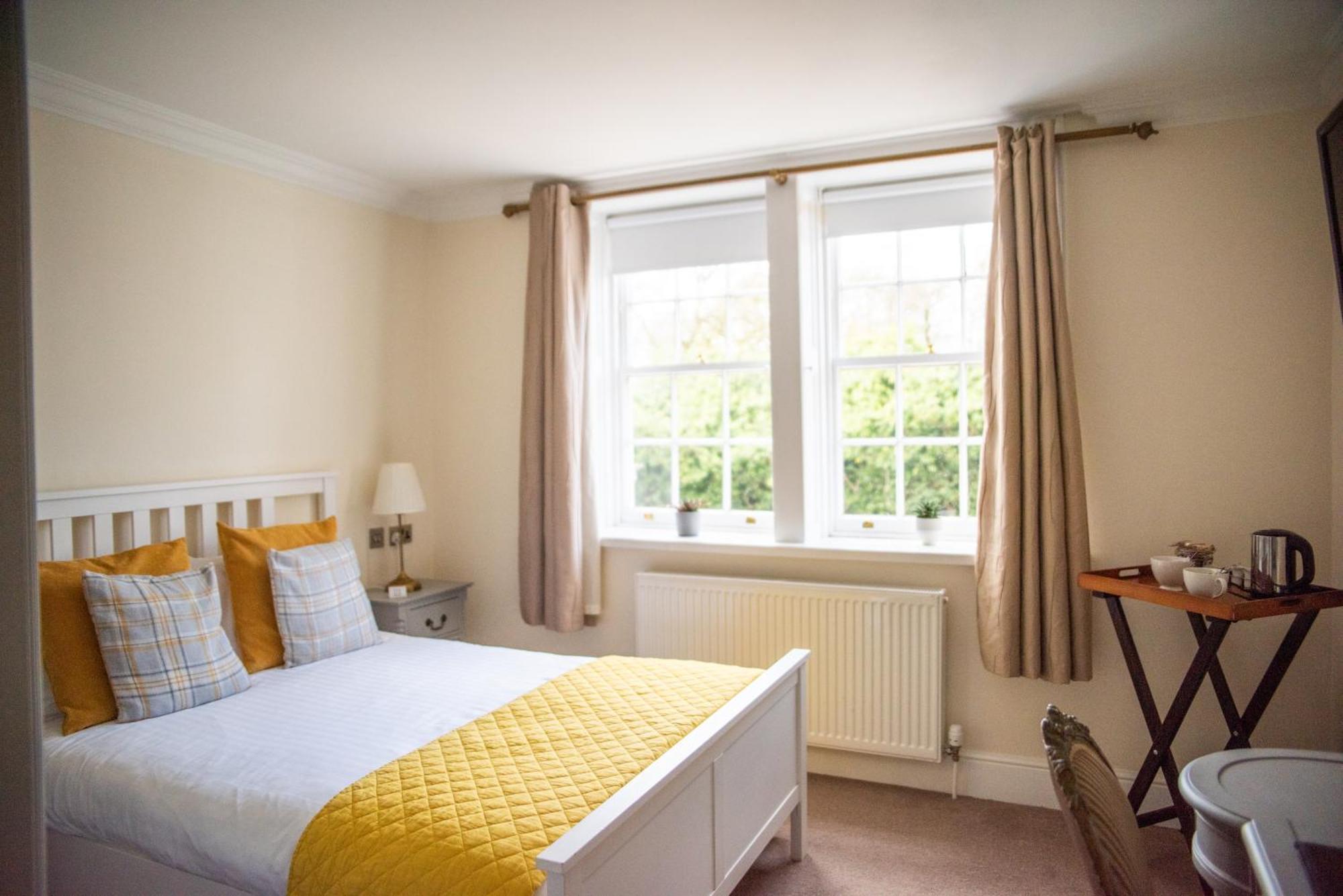 The Retreat New Forest, Hinton ไครสต์เชิร์ช ภายนอก รูปภาพ